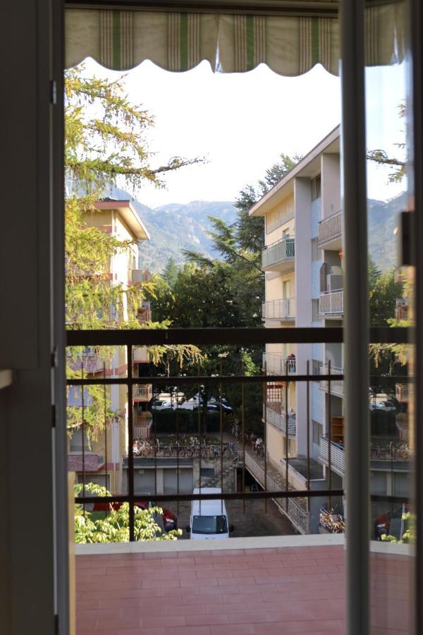 Atelier Leopardi In Meran Apartment Luaran gambar